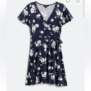 Faux wrap dress. Size XL